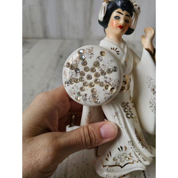 Lefton 10248 geisha shield girl lady dancing dress Monk rhinestone figurine stat - Picture 6 of 9